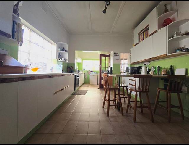 3 BEDROOM HOUSE FOR SALE IN KENSINGTON